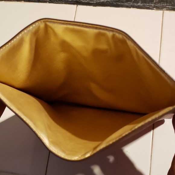 iPad case - Picture 4 of 4